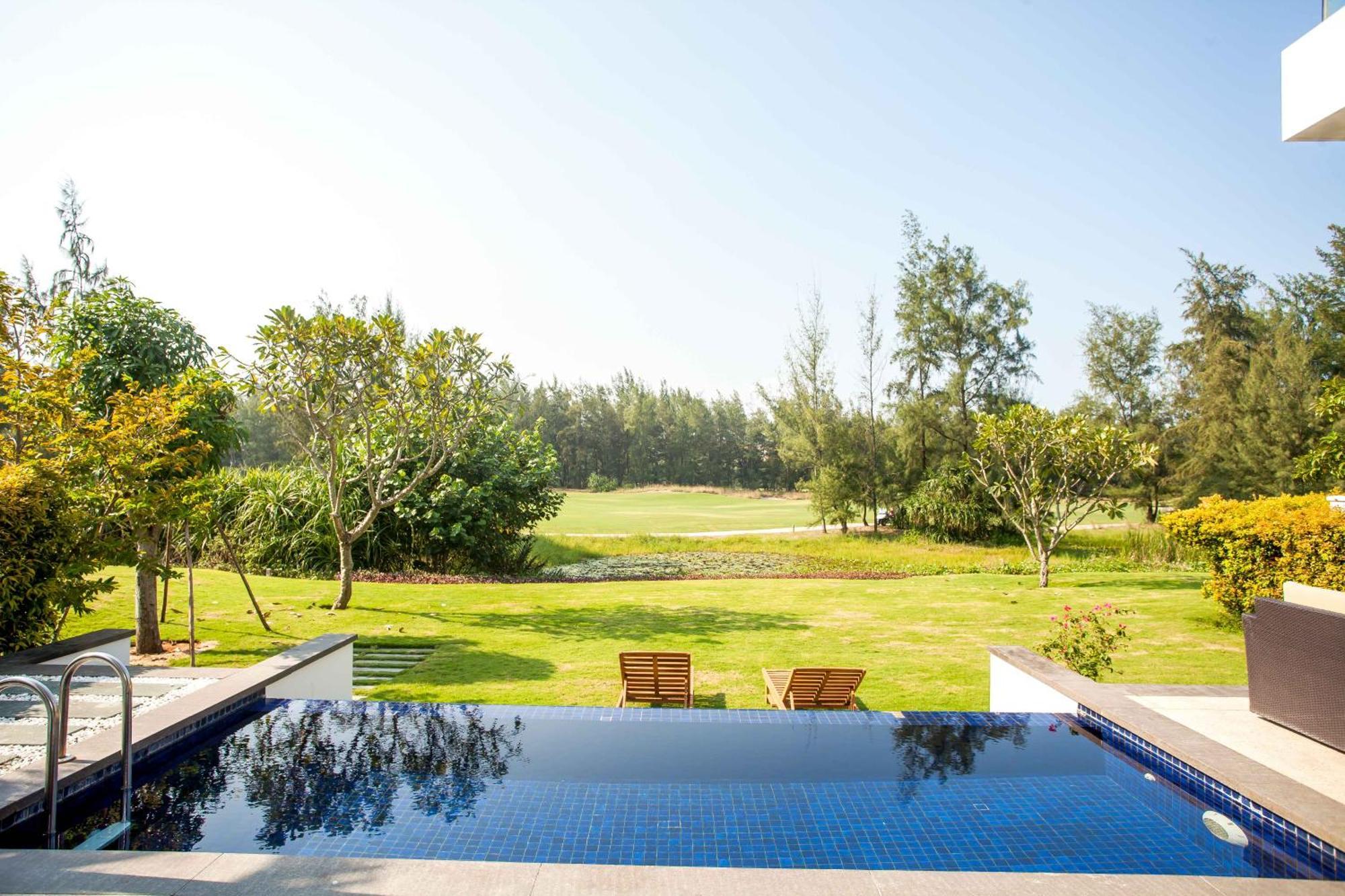 Deluxe Beach Villas By Danatrip Da Nang Habitación foto