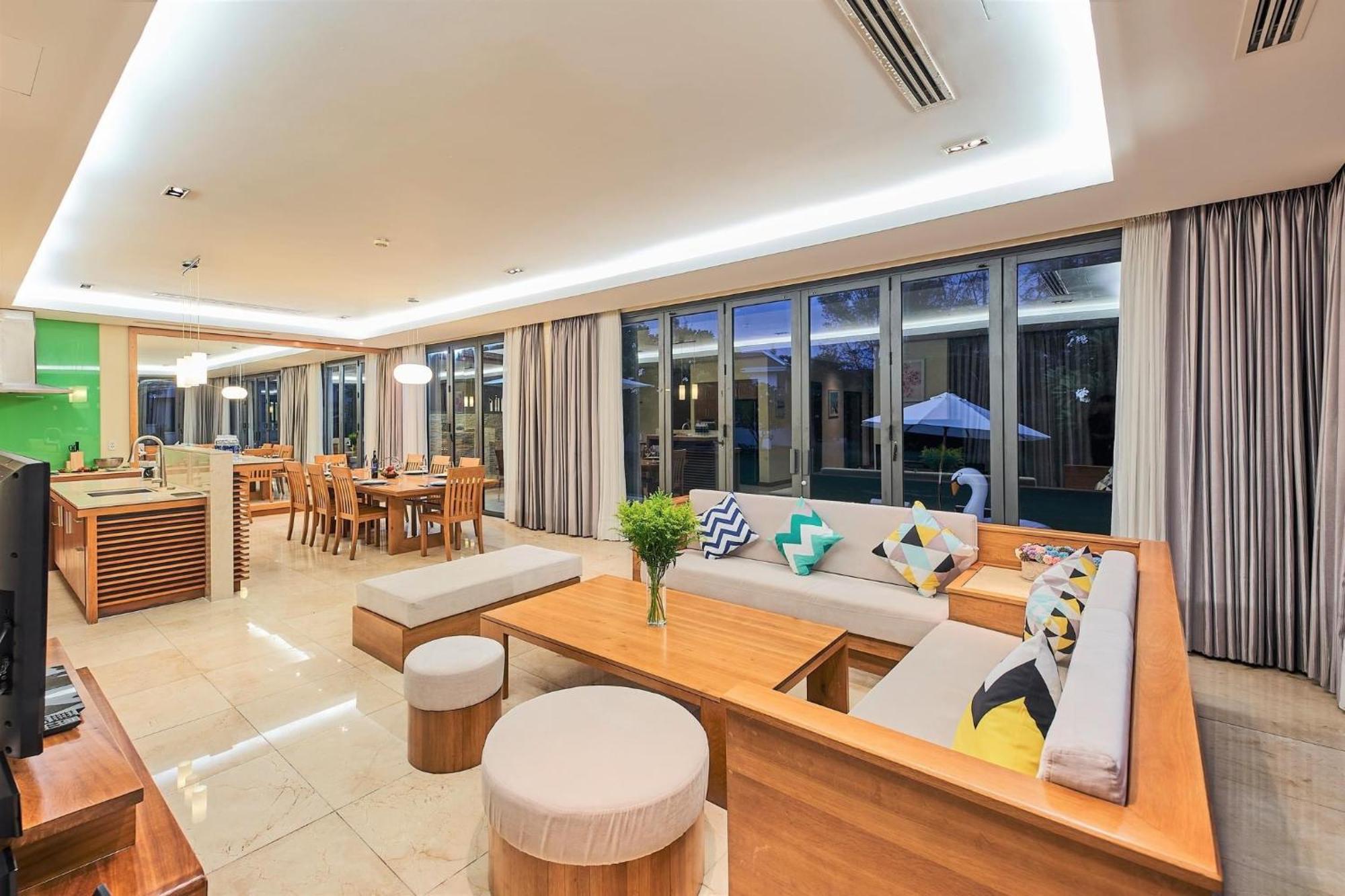 Deluxe Beach Villas By Danatrip Da Nang Habitación foto