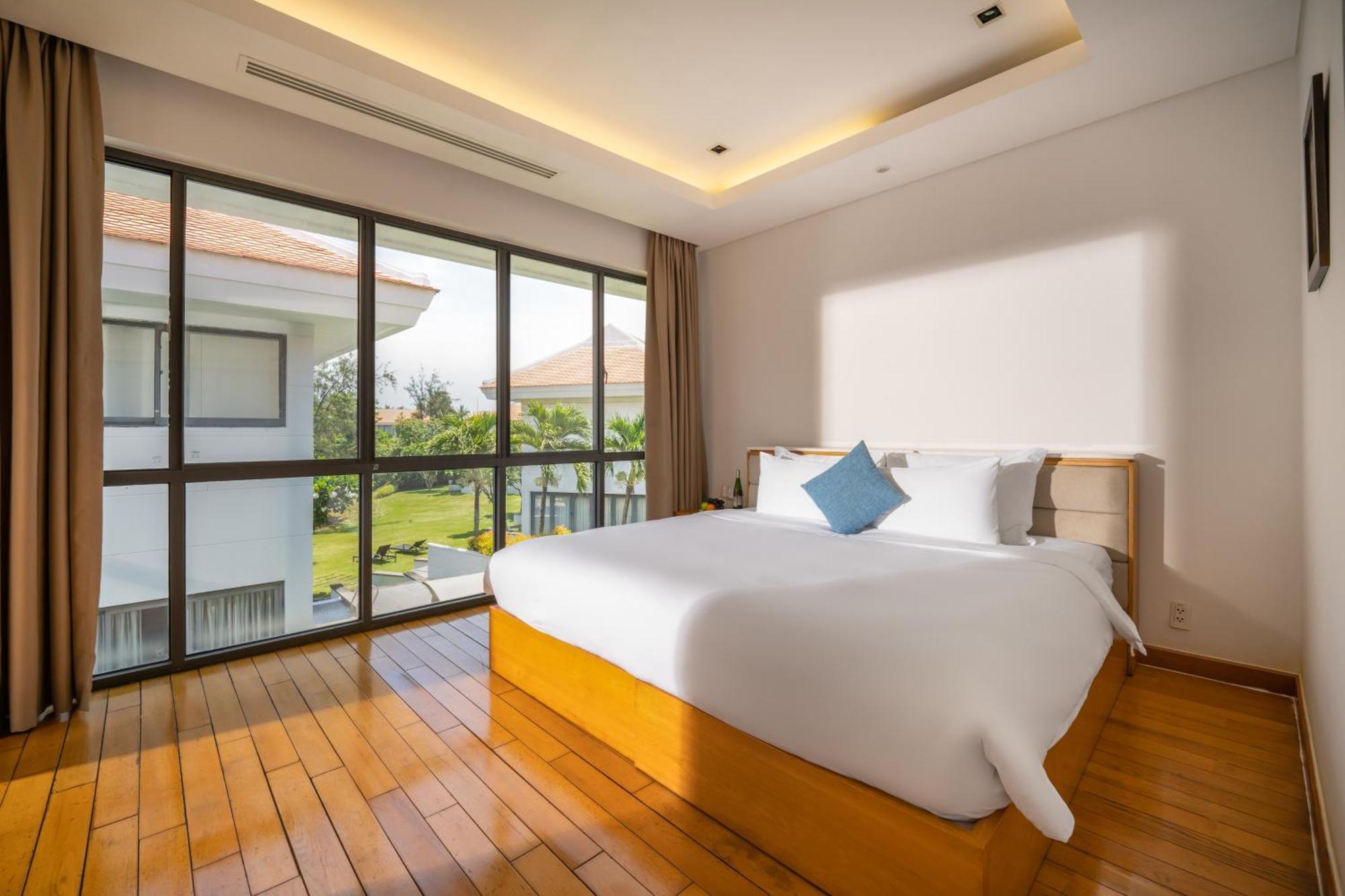 Deluxe Beach Villas By Danatrip Da Nang Habitación foto