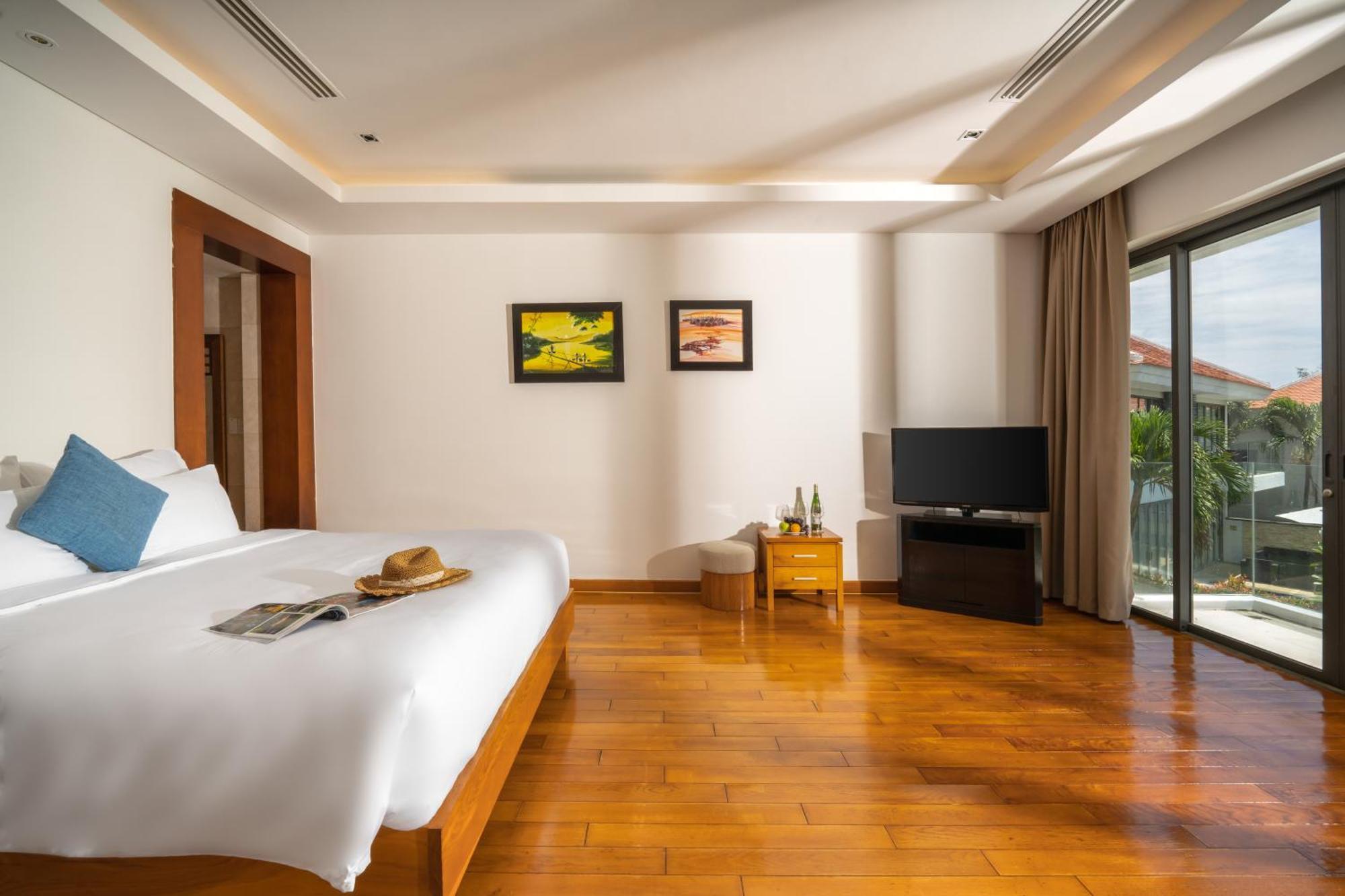 Deluxe Beach Villas By Danatrip Da Nang Habitación foto